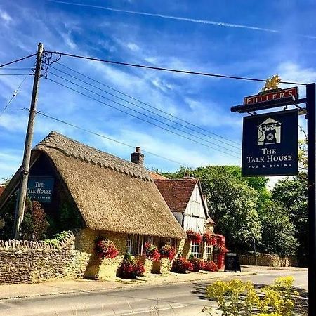 The Talkhouse Hotel Stanton Saint John Ngoại thất bức ảnh