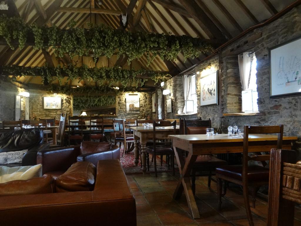 The Talkhouse Hotel Stanton Saint John Ngoại thất bức ảnh