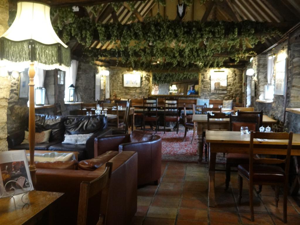 The Talkhouse Hotel Stanton Saint John Ngoại thất bức ảnh